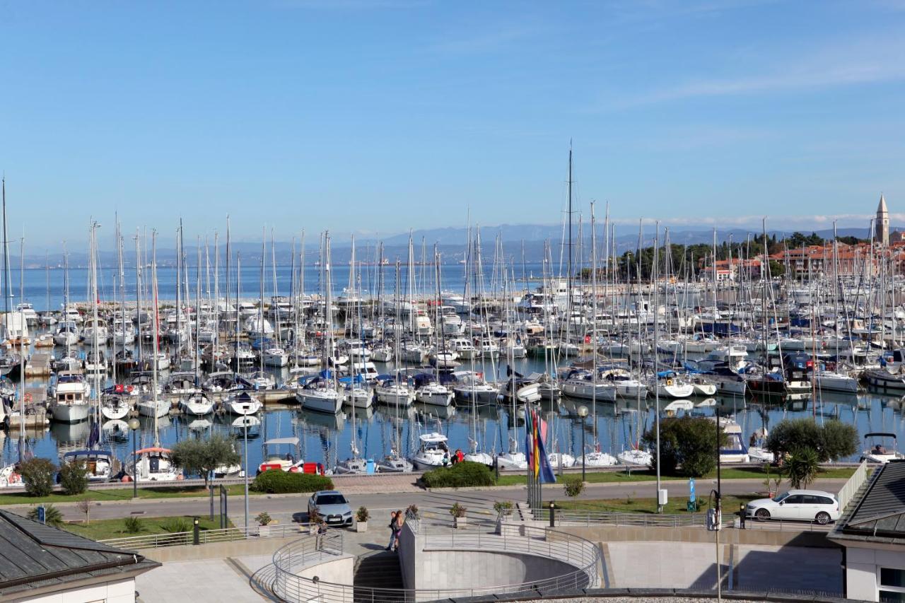 Luxury Marina View Apartment Izola Exterior photo