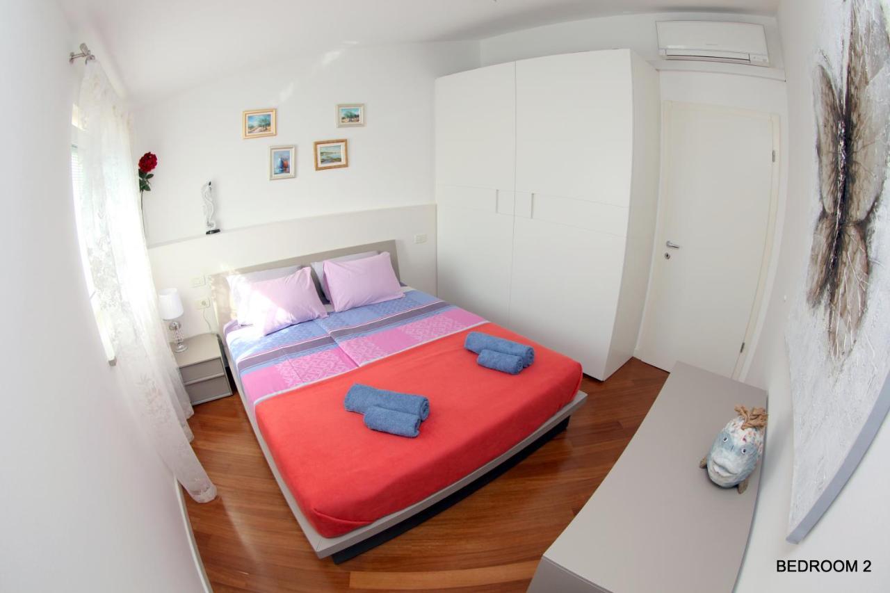 Luxury Marina View Apartment Izola Exterior photo